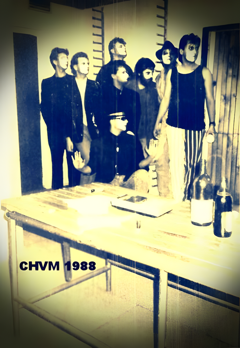 CHVM v šatni, 1988.