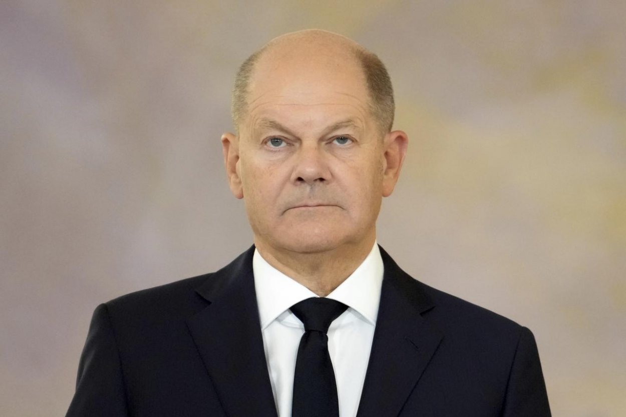 Scholz k výročiu pádu Berlínskeho múra: Musíme stáť pri sebe