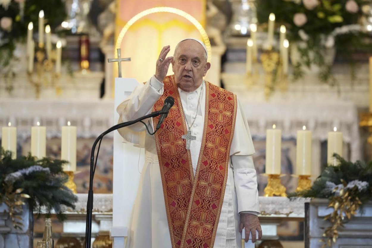 Pápež František vyzval na „zdravý sekularizmus“