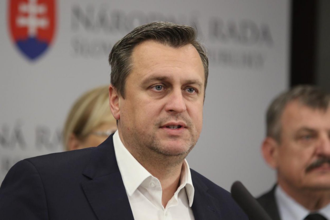 Andrej Danko odcestoval na oficiálnu návštevu Portugalska