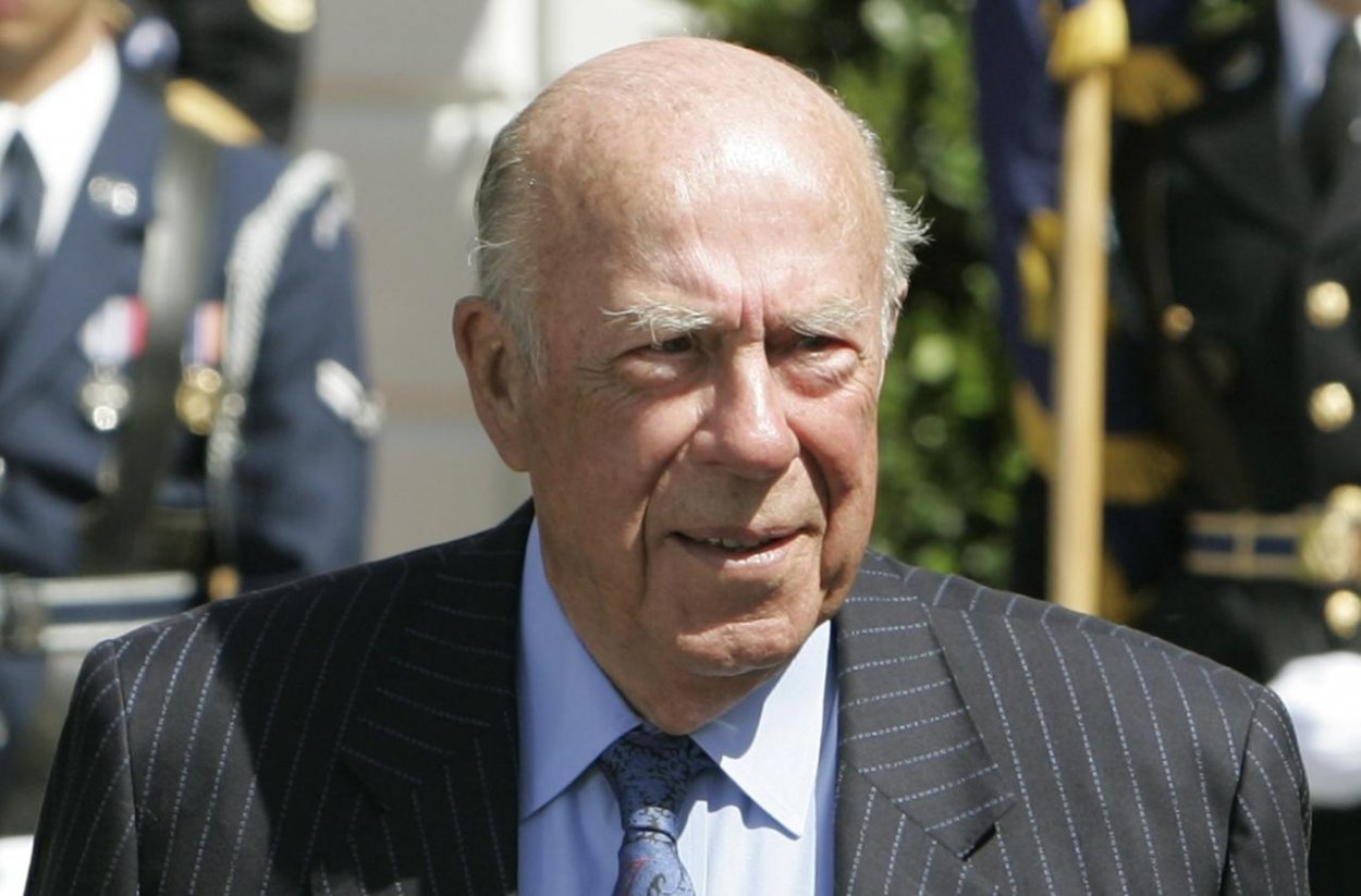 Vo veku 100 rokov zomrel exminister zahraničných vecí USA George Shultz