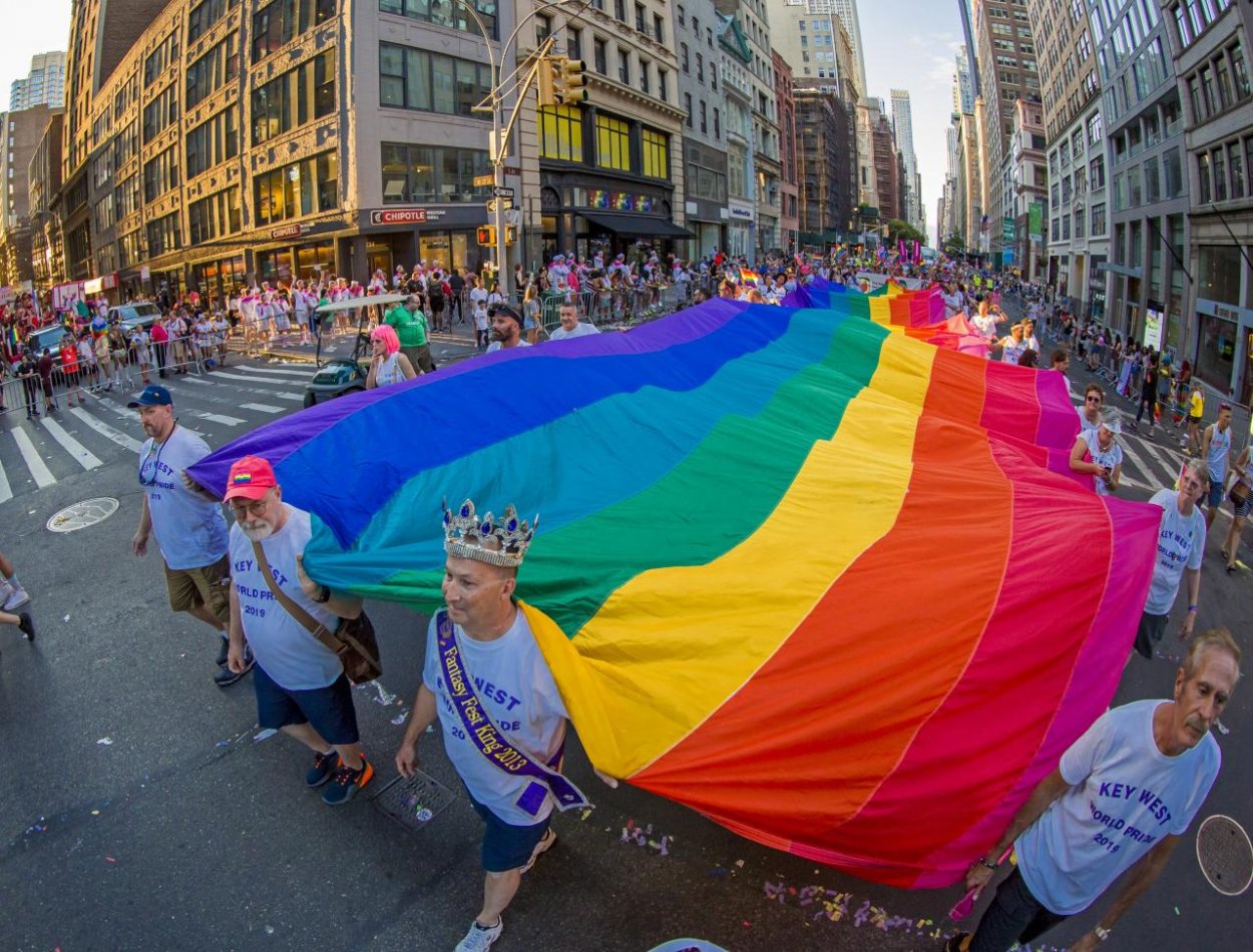 Dúhový pride v New Yorku prilákal milióny divákov 