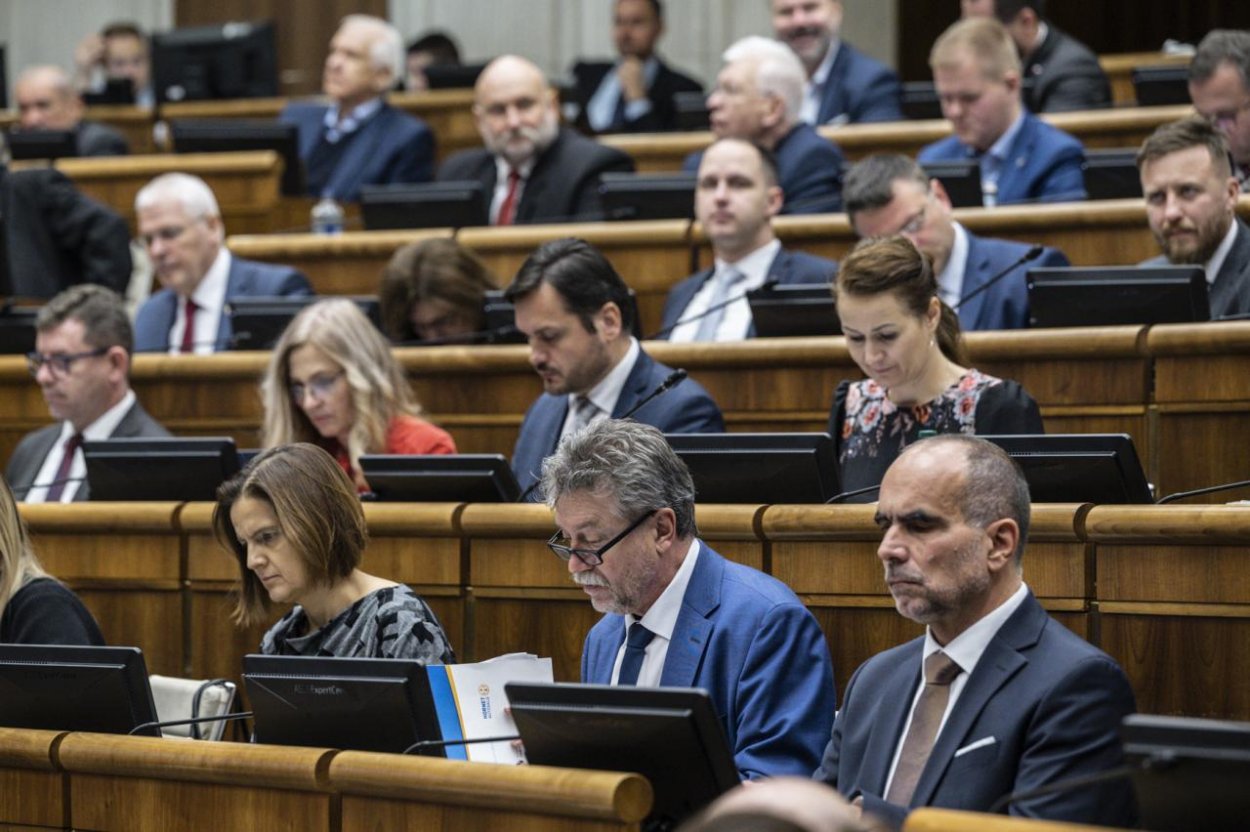 V Národnej rade SR pokračuje diskusia ku skrátenému konaniu pri novele Trestného zákona