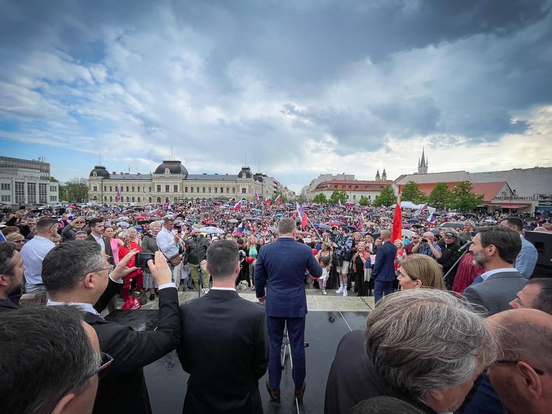 Polícia vyhodnocuje zábery z protestu strany Smer-SD v Nitre