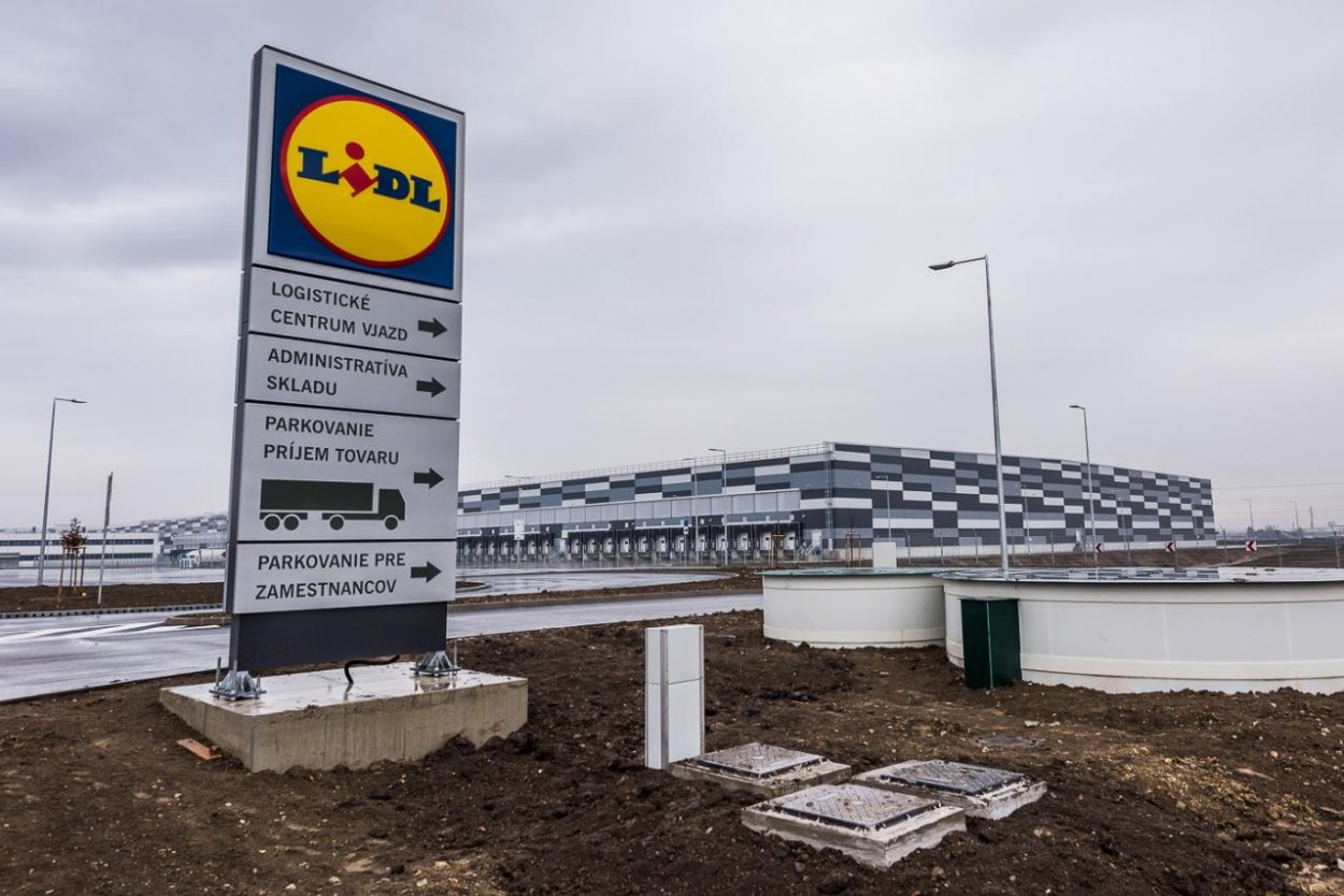 Lidl rozširuje logistické centrum v Seredi, zamestná desiatky ľudí