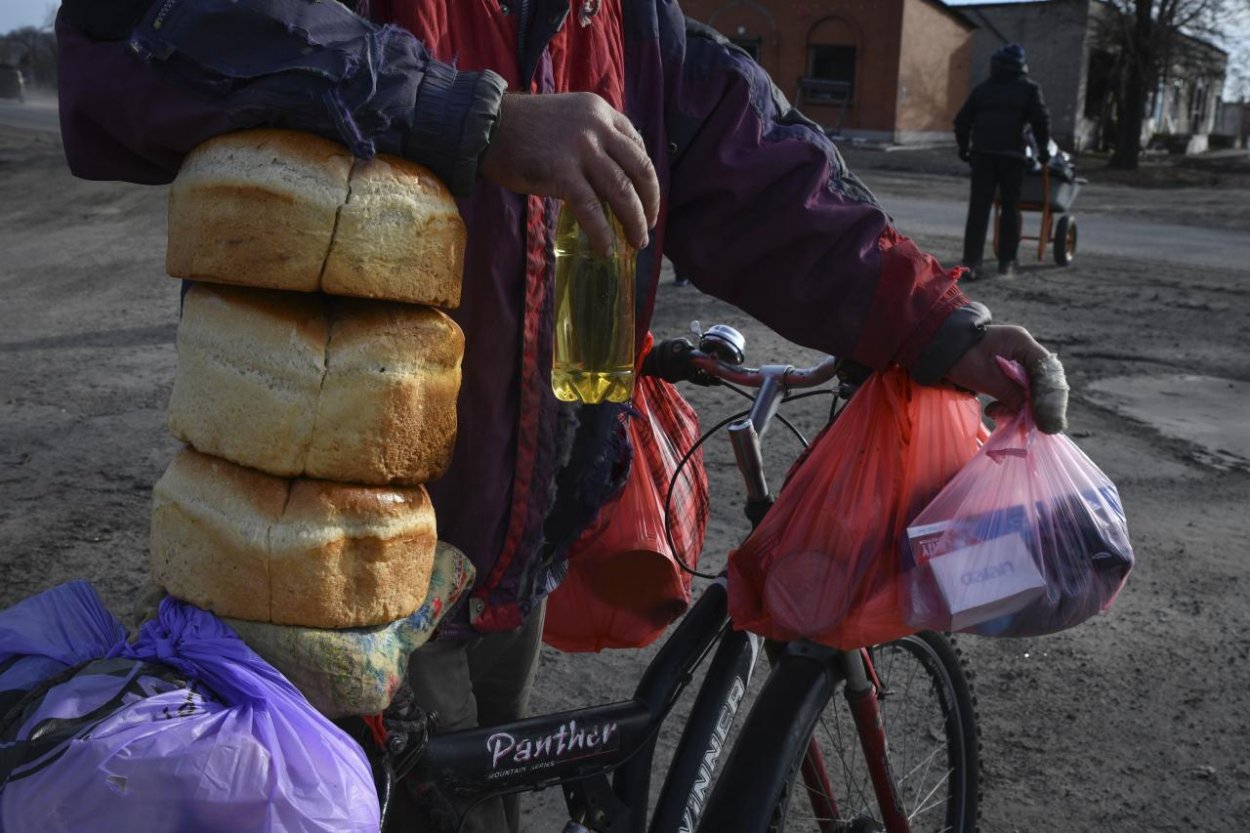 Mimovládne organizácie zo SR doručili na Ukrajinu 5 000 ton humanitárnej pomoci