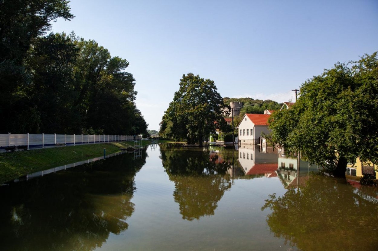 Štáty postihnuté záplavami môžu čerpať prostriedky z fondov EÚ