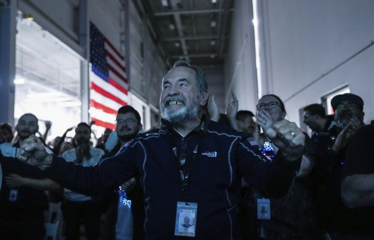 NASA, váš balík bol práve doručený... na Mesiac