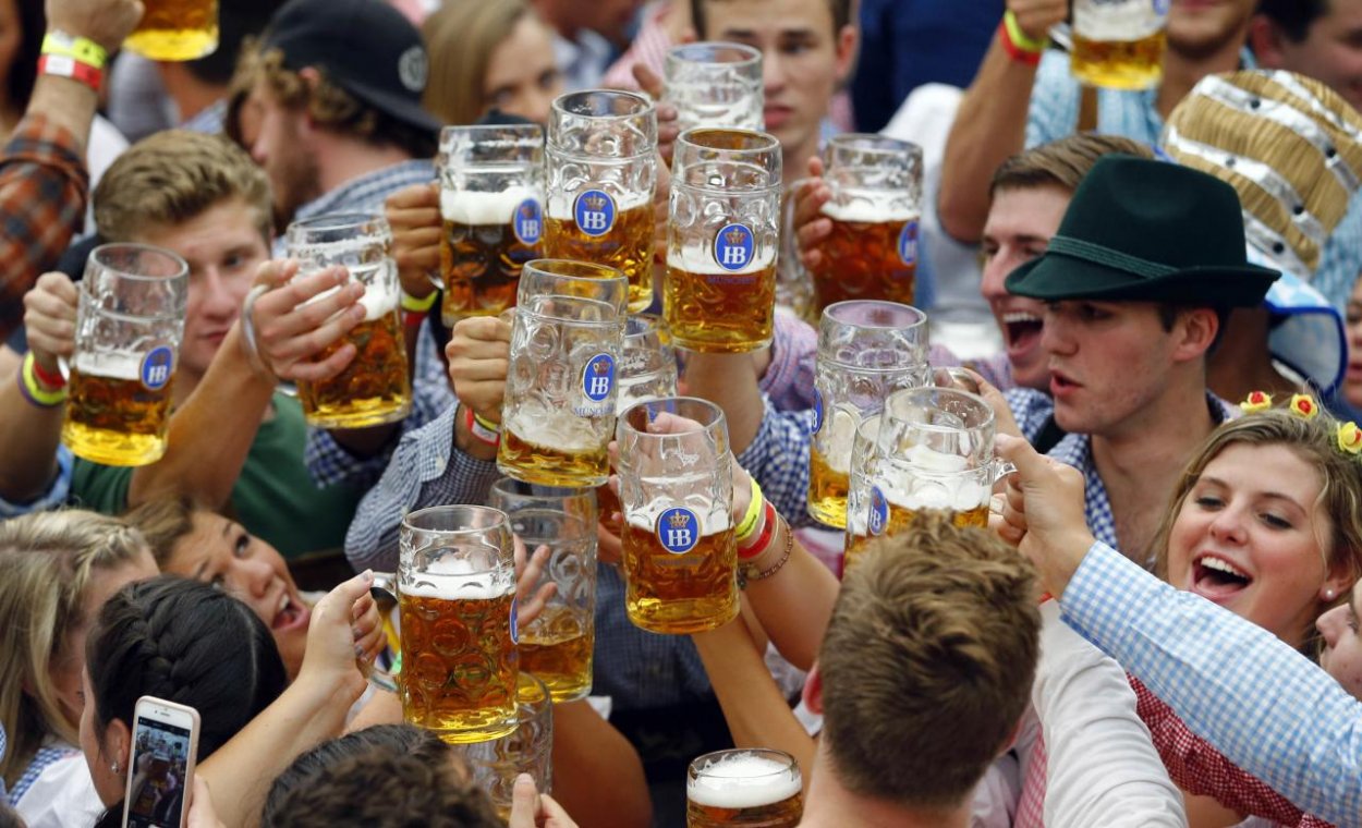 Kvôli koronavírusu zrušili aj nemecký Oktoberfest