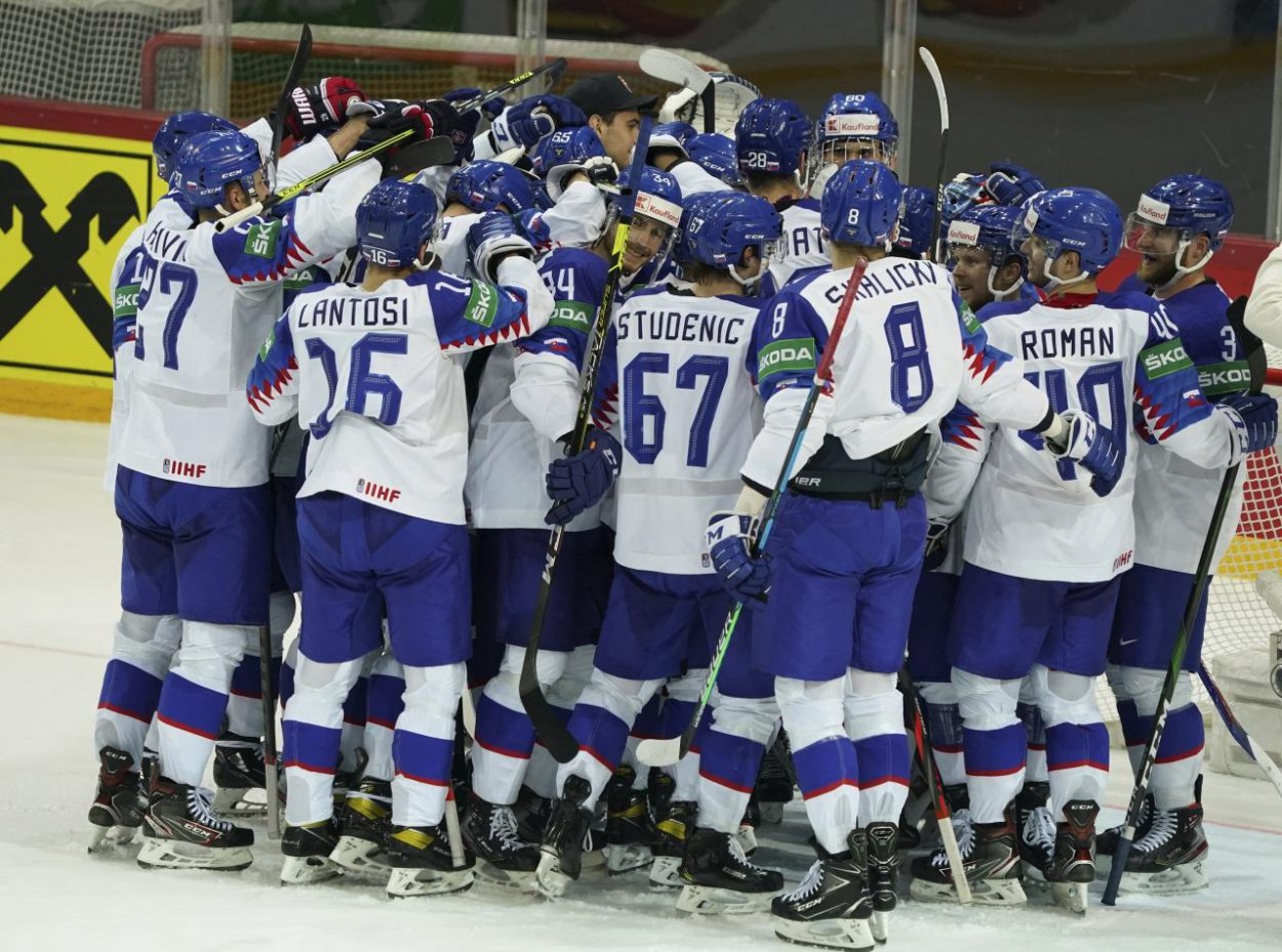 Slovensko postupuje do štvrťfinále hokejového šampionátu