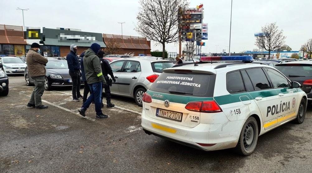 Polícia rozbehla akciu Plevel 2. Zadržali žilinské sudkyne, ktoré sú obvinené z korupcie