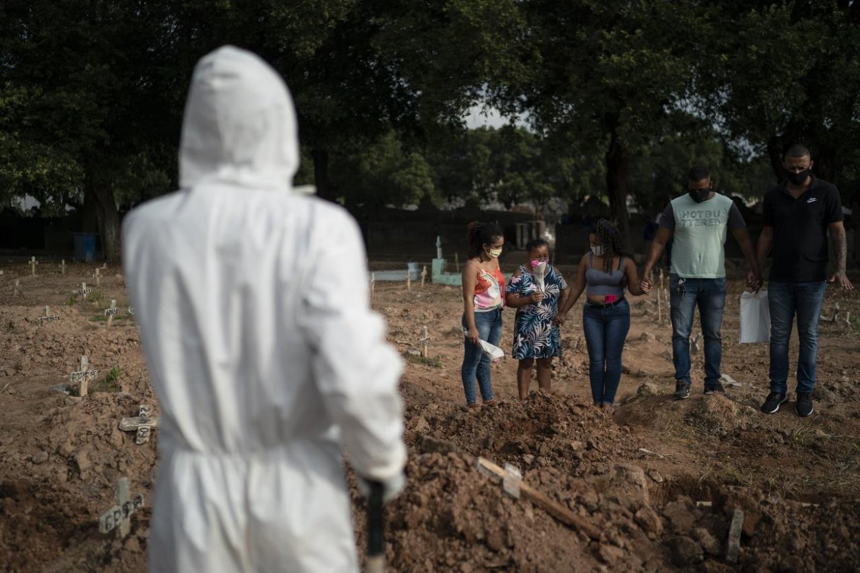 Brazília má potvrdených viac ako 700 000 prípadov nákazy koronavírusom, čísla vyvolávajú pochybnosti