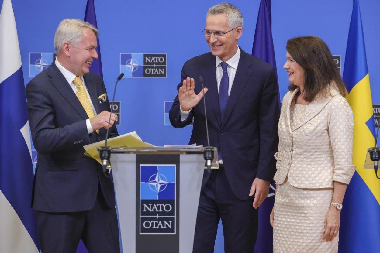 Kroky Švédska nutné pre vstup do NATO sú pozitívne, ale nie dostatočné, odkazuje Turecko