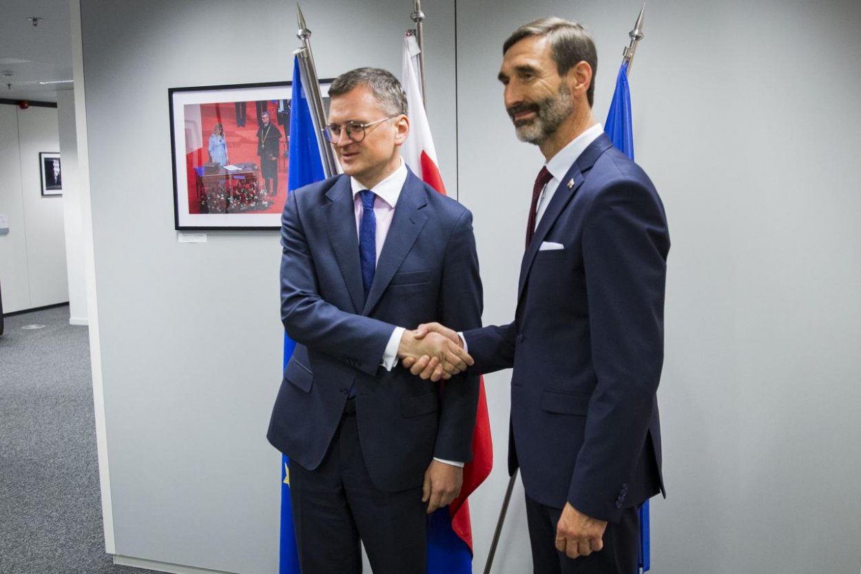 Blanár v NATO vysvetlil Kulebovi, ako chce a môže Slovensko pomáhať Ukrajine