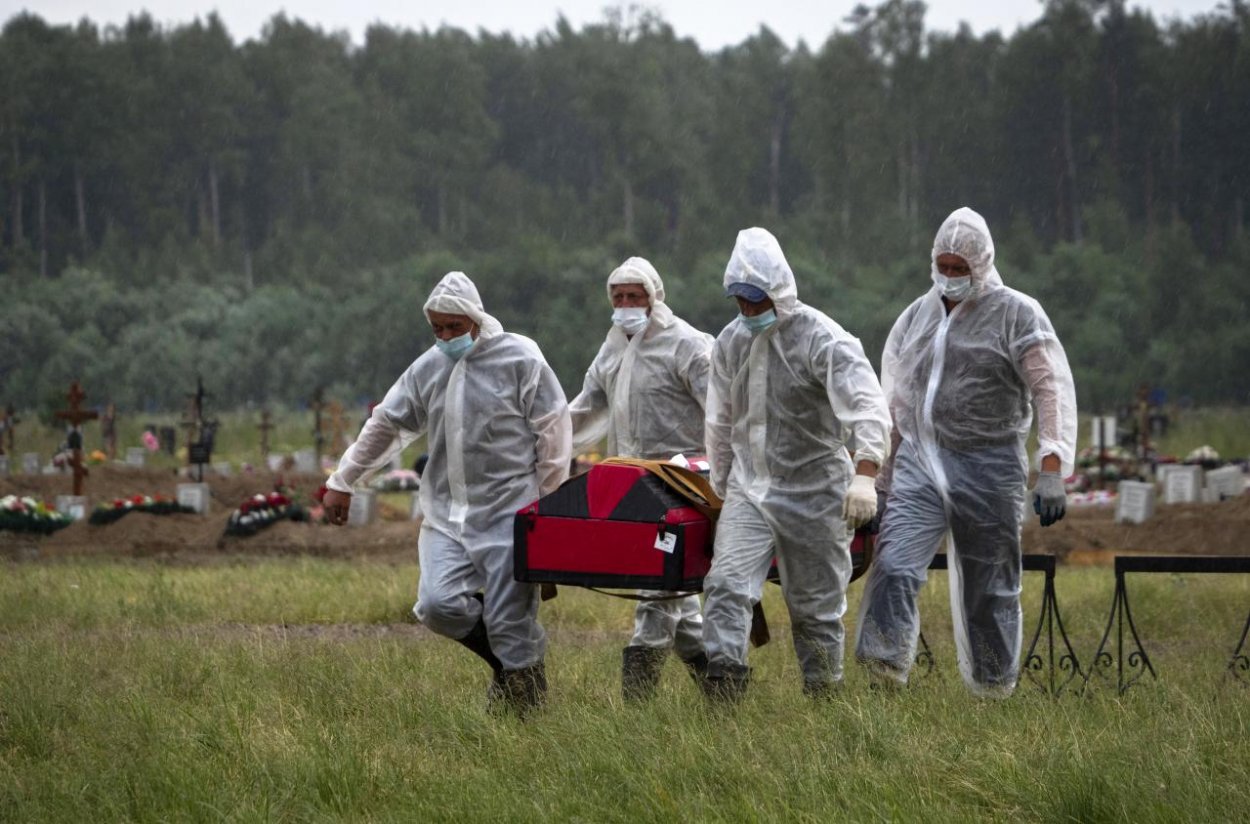 Rusko hlási 6556 nových prípadov nákazy koronavírusom a 216 úmrtí, situácia sa zhoršuje aj v Rakúsku