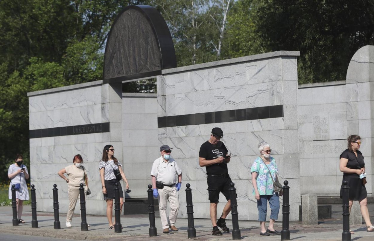 V sobotu pribudlo sedem pozitívnych prípadov