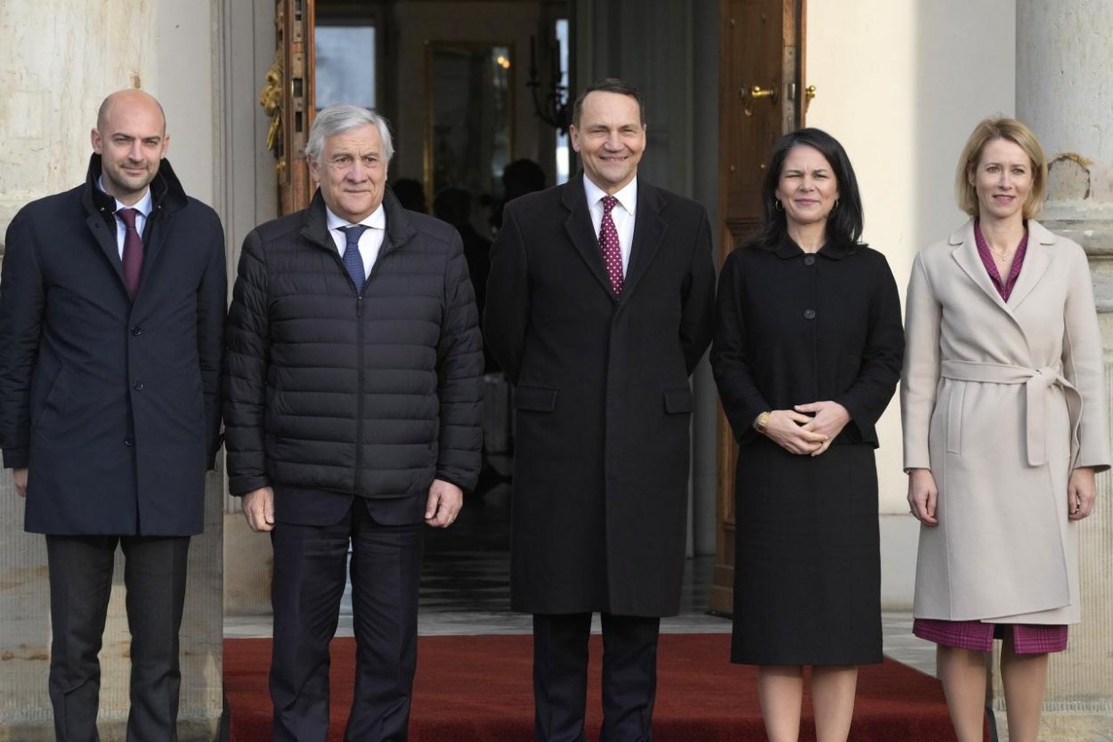 Poľsko sa na čele EÚ chce zamerať najmä na posilnenie bezpečnosti a obrany