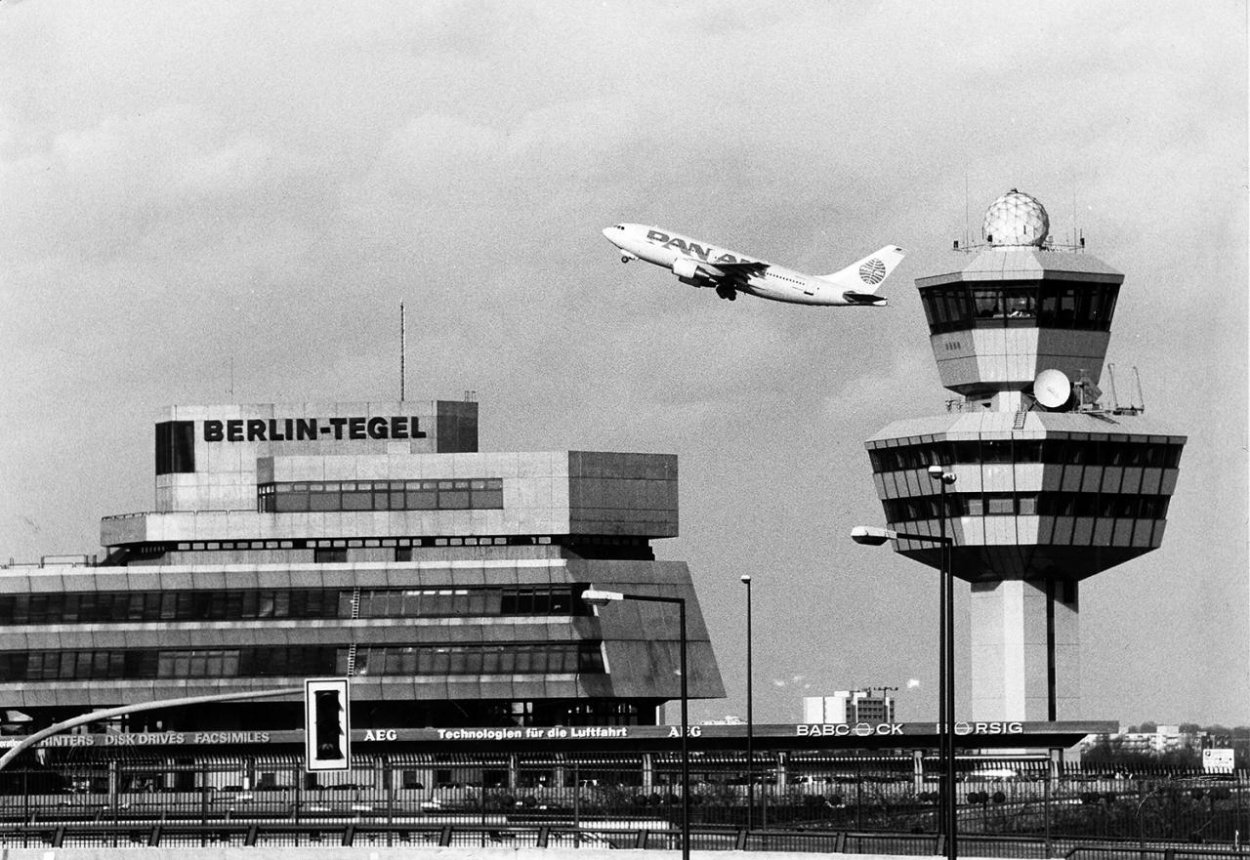 Airbus – na pokraji zániku. Ako veliteľ Apolla 8 Frank Borman zachránil Airbus