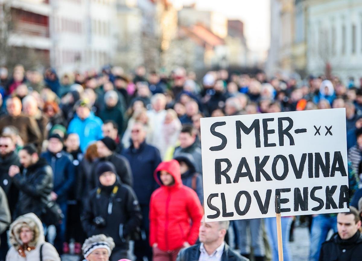 Organizátori protestov pozývajú ľudí do ulíc, požadujú odvolanie Gašpara