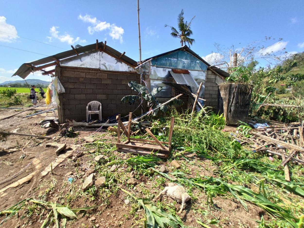 Tajfún Phanfone má na Filipínach už 41 obetí