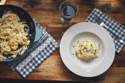 Fettuccine alla Alfredo – maslo na zlate