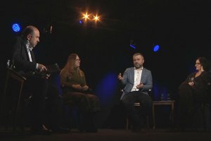 .s menšinami o menšinách – Maďari