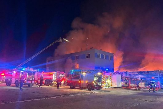 Česká polícia má štyri verzie založenia požiaru v Pardubiciach, išlo o úmysel