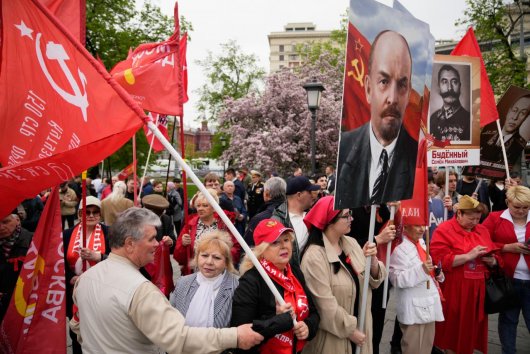 Niektorým zahraničným médiám Kremeľ odobral akreditáciu na prehliadku
