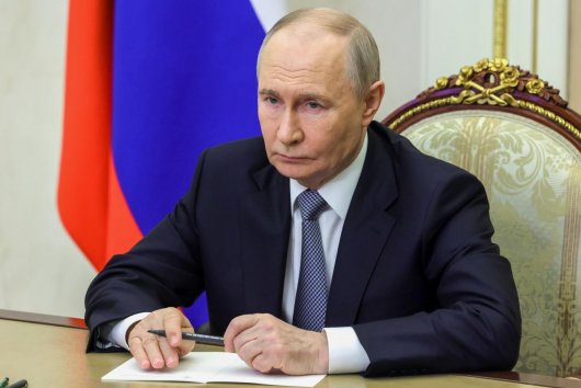 Putin pricestoval na oficiálnu návštevu Číny