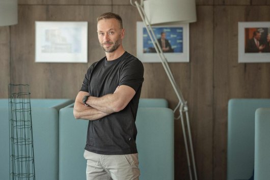 Róbert Vass: Môžu Európa a Slovensko prežiť bez sily USA?
