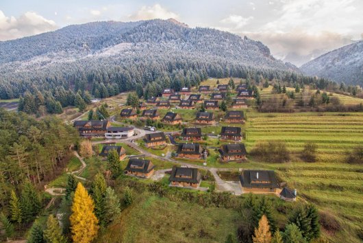 Jarný únik do srdca prírody: Drevenice Terchová resort vás pozýva na dokonalý zážitok