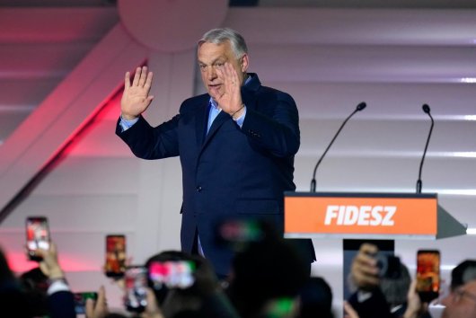 Pozor, Orbán a Fidesz neprestali existovať!