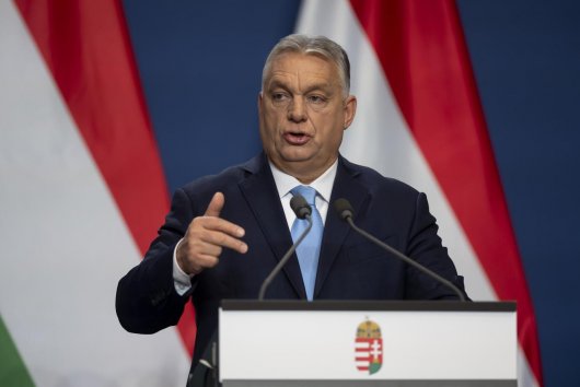 Orbán k azylu Romanowskému: Chceme, aby konflikty s Poľskom boli zvládnuteľné