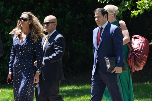 Rubio odcestoval do Číny napriek sankciám