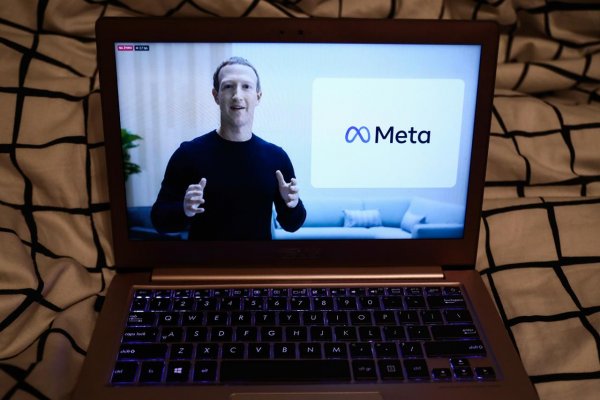 Budúcnosť Facebooku – Metaverzum alebo prísna regulácia?