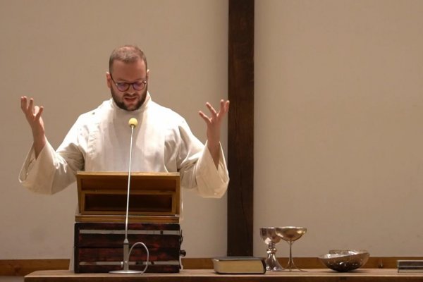 Nedeľná homília: Očakávanie lásky – Cudzinec