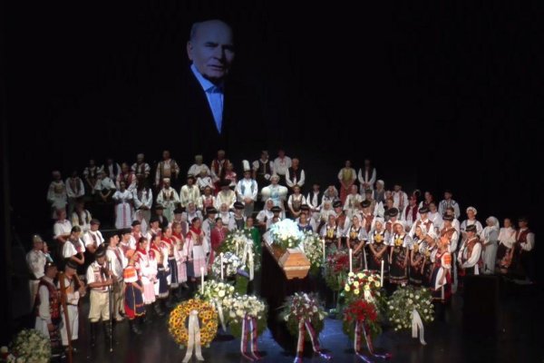 Slovensko sa rozlúčilo so zlatníkom slovenského folklóru