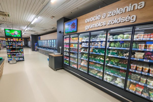 COOP Jednota Nové Zámky otvorila po modernizácii v centre mesta reprezentatívny Tempo SUPERMARKET                          