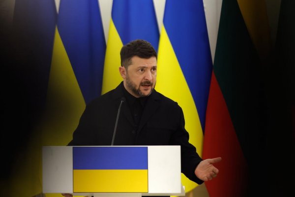 Zelenskyj: S Ruskom zatiaľ nie je zhoda v otázke územia, ani dohoda na prímerí