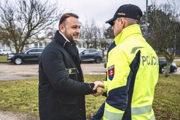 SaS: Situácia v polícii sa zhoršuje, Šutaj Eštok by mal odísť