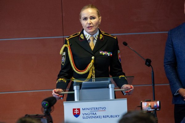 Manžel policajnej prezidentky je zástupcom šéfa inšpekcie, transparentnosti to podľa KDH neprospieva