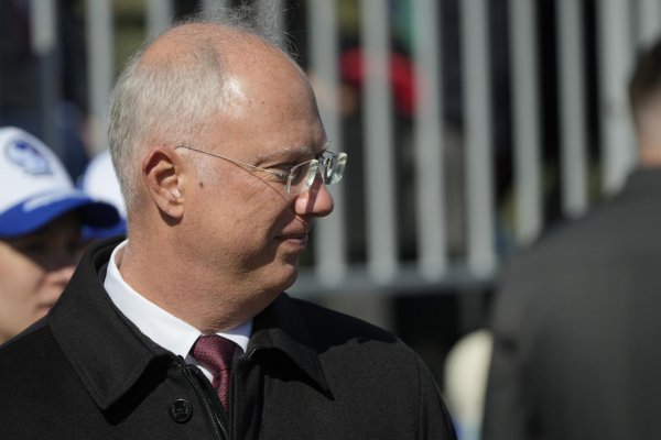 Pred rokovaniami v Abú Zabí kremeľský vyjednávač Dmitrijev pricestoval do Miami