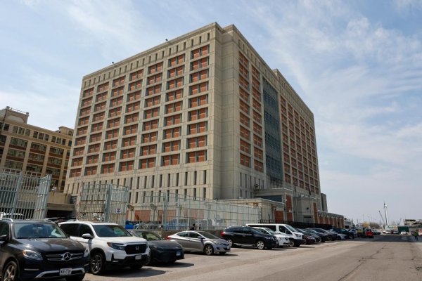 Súd v USA odmietol zrušiť obvinenia voči Madurovi pre spor o právne poplatky