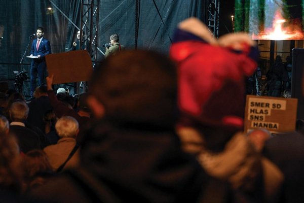 Po novele ústavy: Pokračovať!