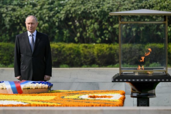 Ukrajina ONLINE: Ak sa Ukrajinci nestiahnu, Donbas si zoberieme silou, varoval Putin