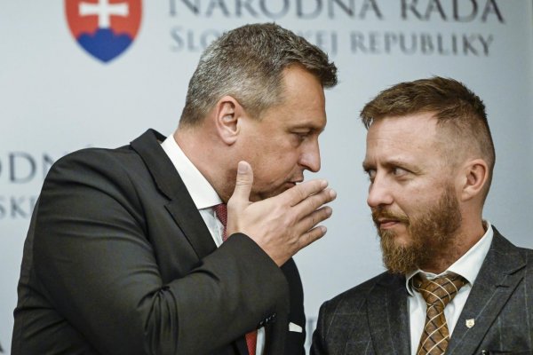 Kotlár tvrdí, že verejnosť je zavádzaná selektívnym odkazovaním na akadémiu vied, tá to odmietla