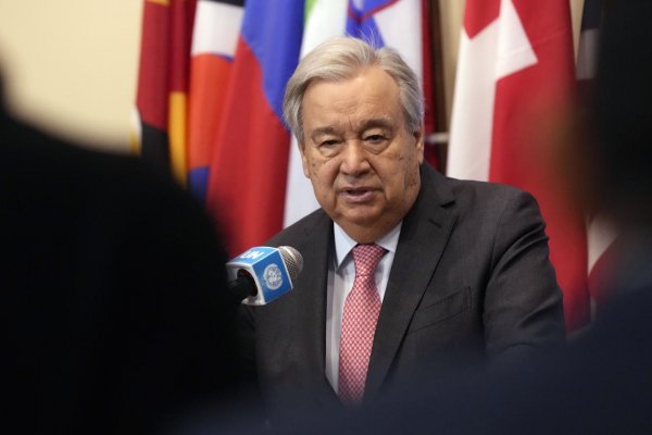 Guterres hovorí o „plameni nádeje“ v Sýrii a možnom rušení sankcií​