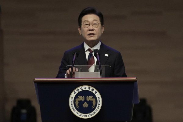 Juhokórejský prezident sľúbil, že bude „rešpektovať“ politický systém Severnej Kórey