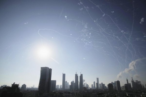 Izraelská armáda tvrdí, že zaznamenala rakety vypálené z Iránu