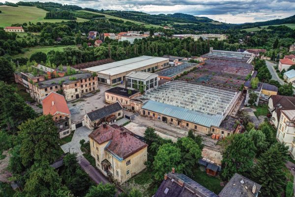 Oskar Schindler: Švindler zo Svitáv